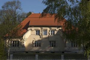 Vila Háj, Třeština 